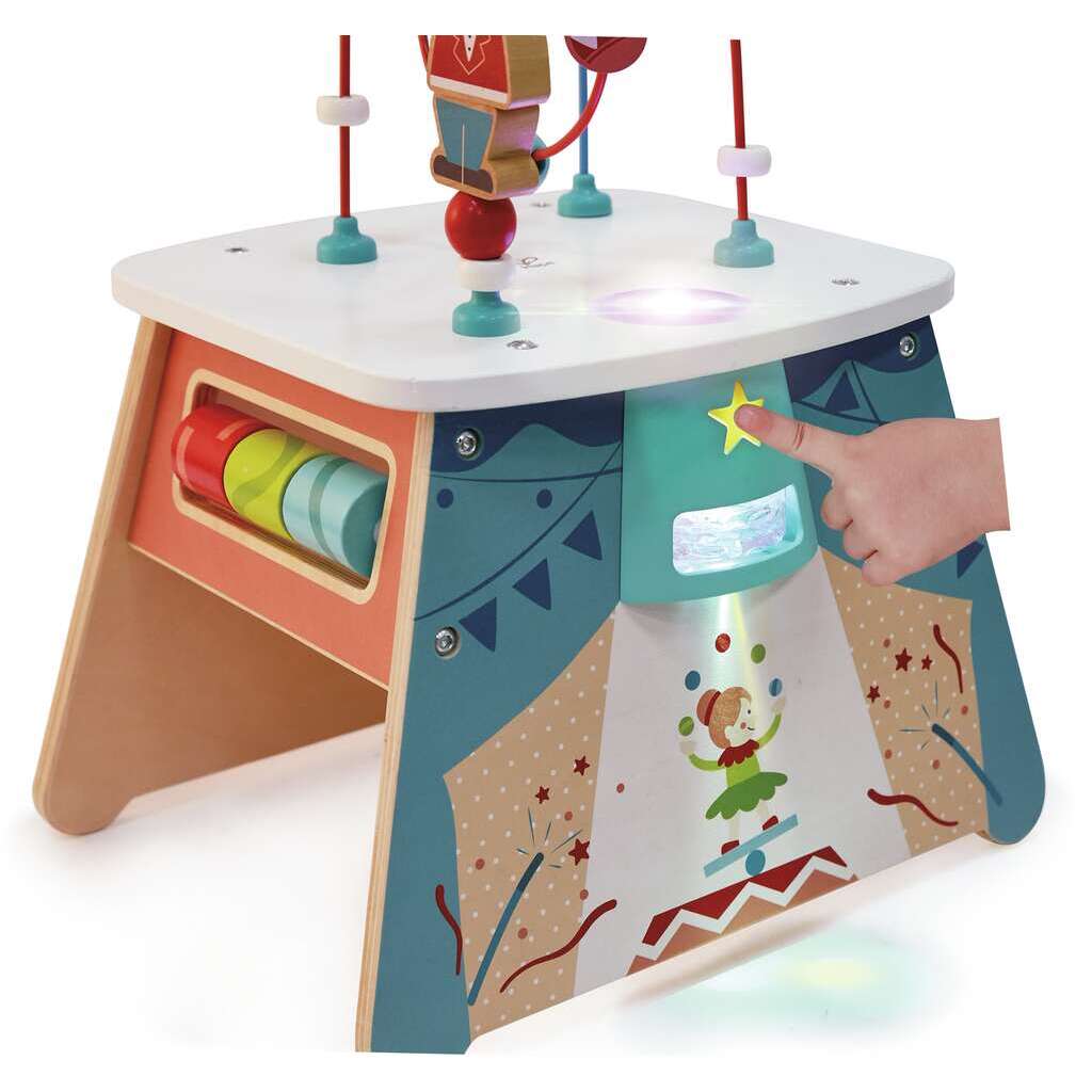 Hape's illustration of the star control with light on the cube's top and projected below